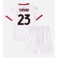 AC Milan Fikayo Tomori #23 Fußballbekleidung Auswärtstrikot Kinder 2024-25 Kurzarm (+ kurze hosen)